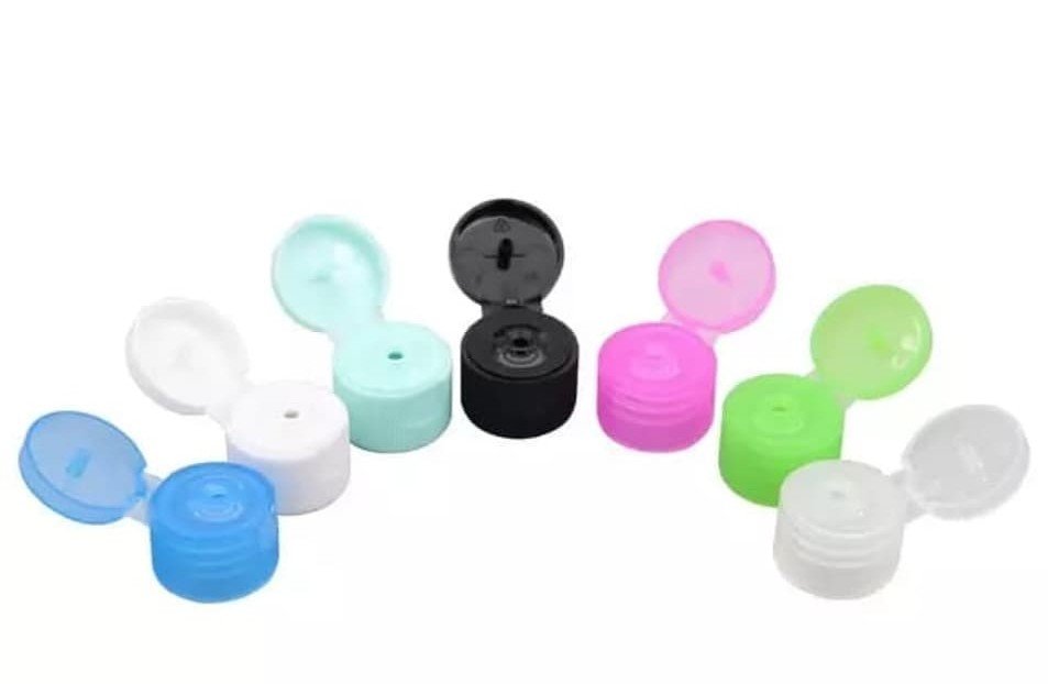 Flip top cap